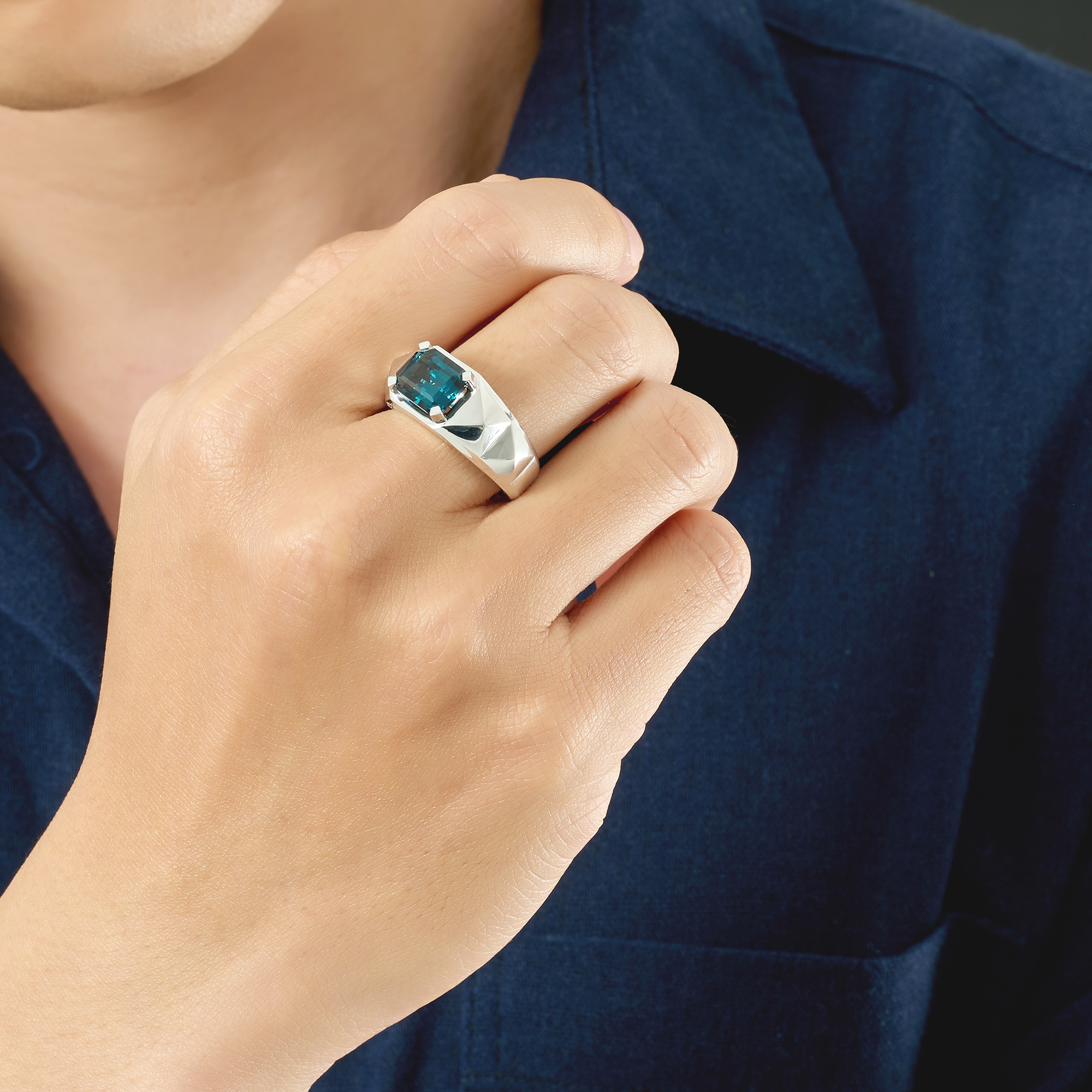 Nhẫn nam vàng trắng 14k Đính đá topaz mancode by pnj tp00w000079